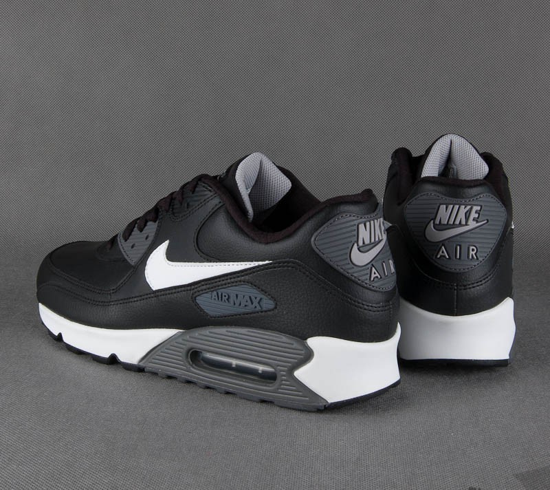 mens nike air max 90 essential black and white