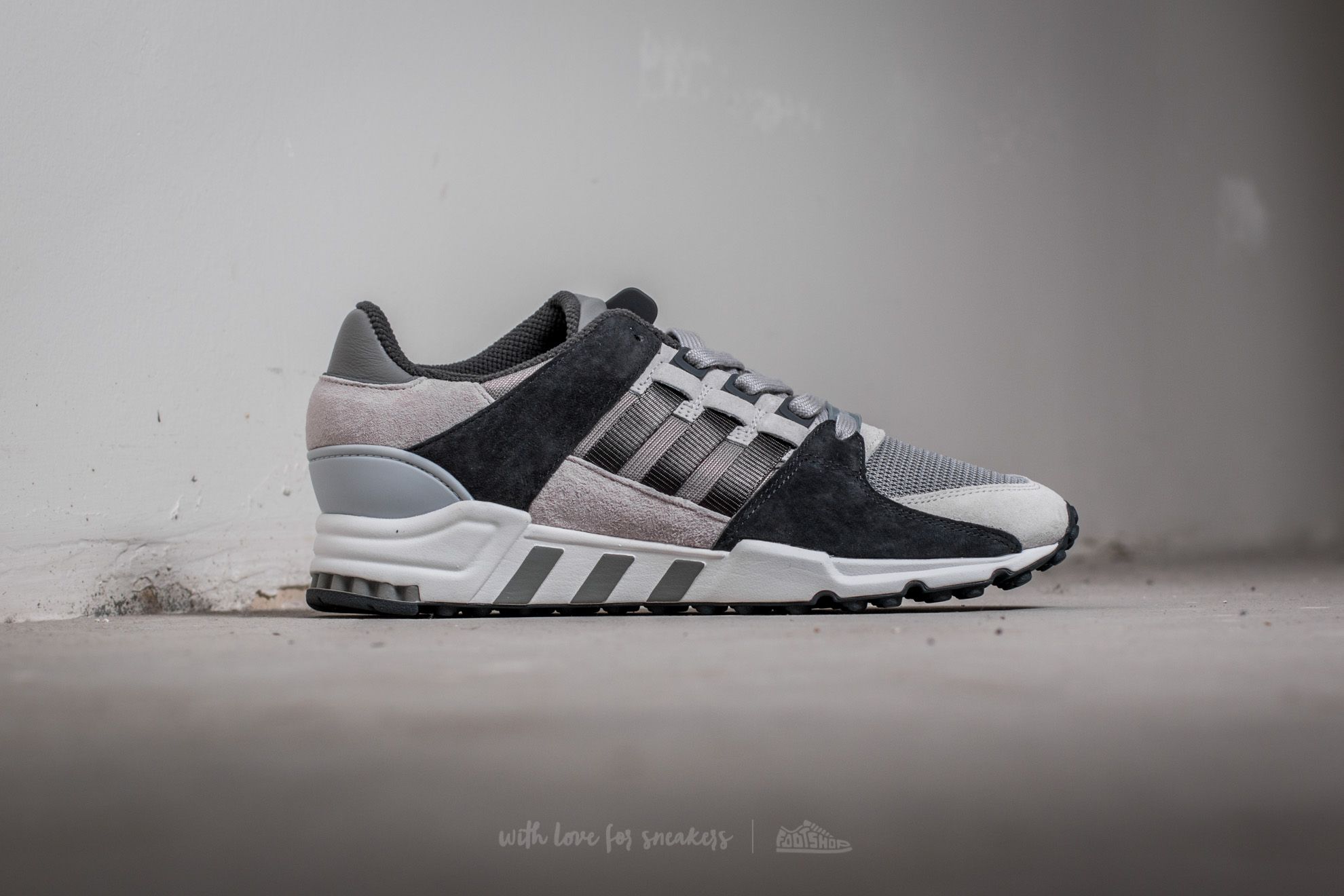 Herren Sneaker und Schuhe adidas Equipment Support RF Charcoal Solid Grey/ Dg Solid Grey/ Light Solid Grey
