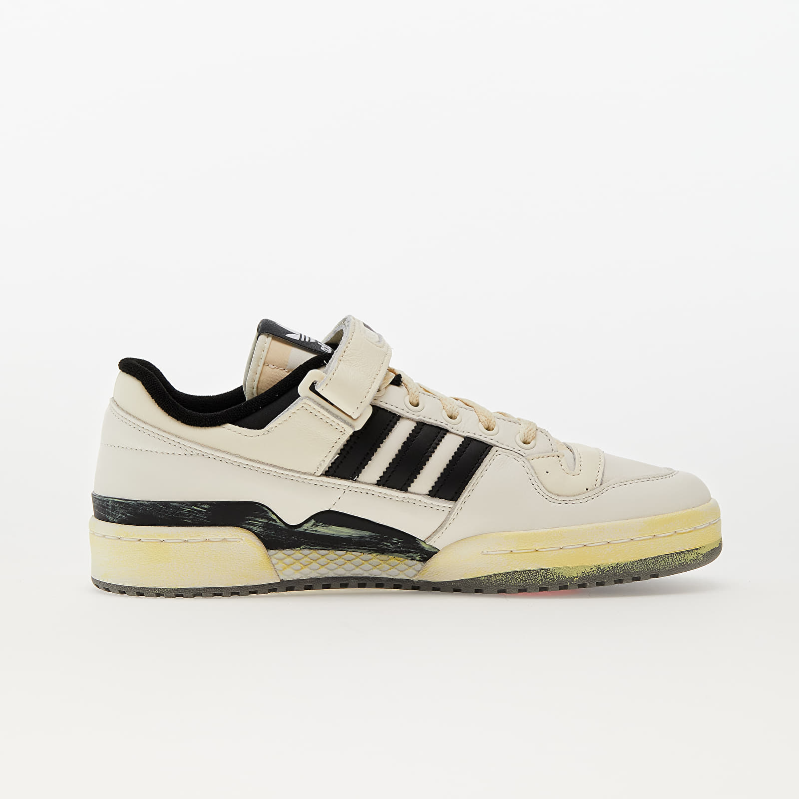 Chaussures et baskets homme adidas Forum 84 Low Aec Ftw White/ Core Black/ Ftw White
