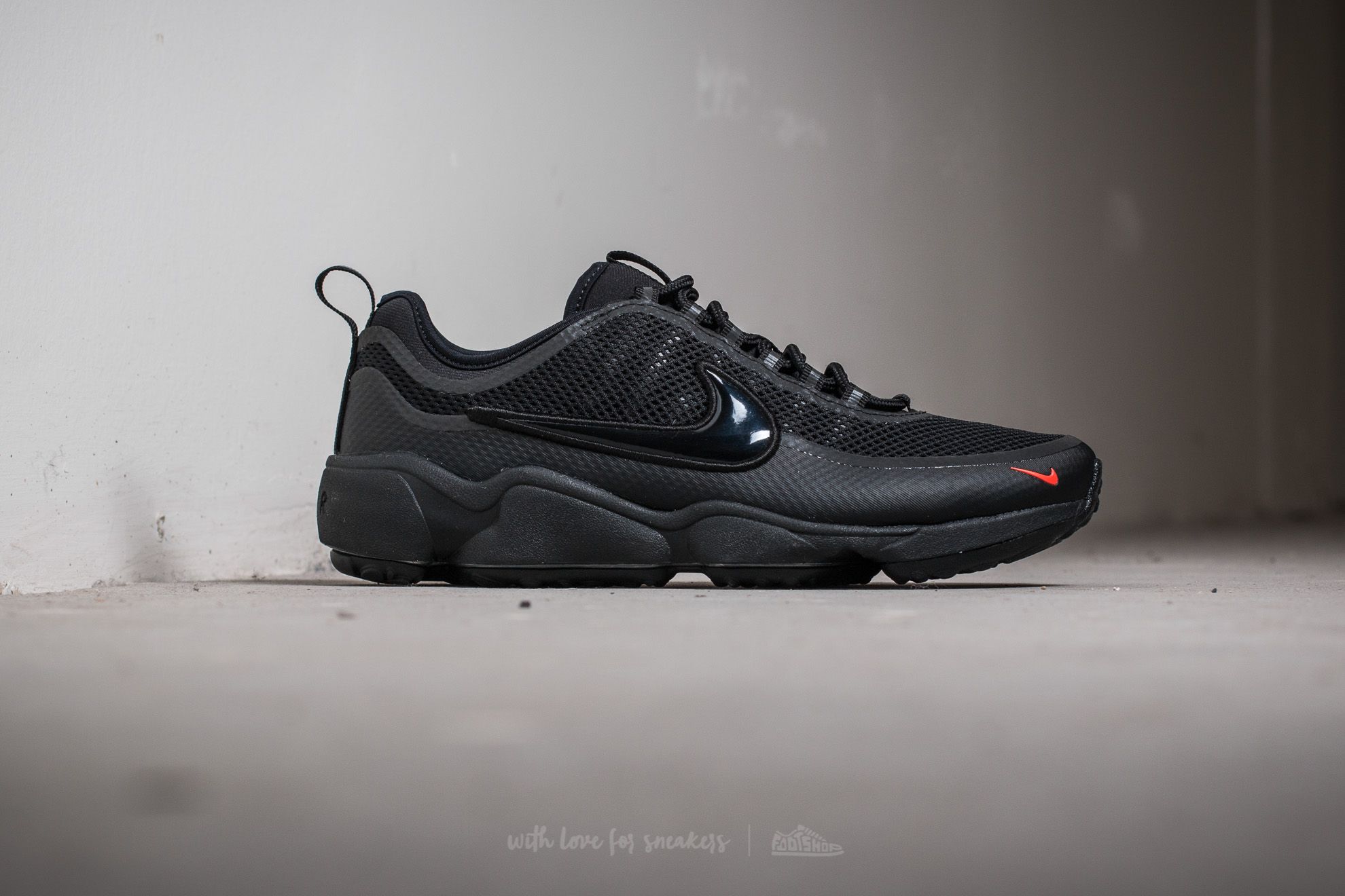 Air zoom spiridon black bright crimson store