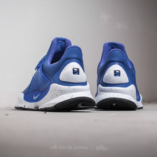 Nike wmns dart shop
