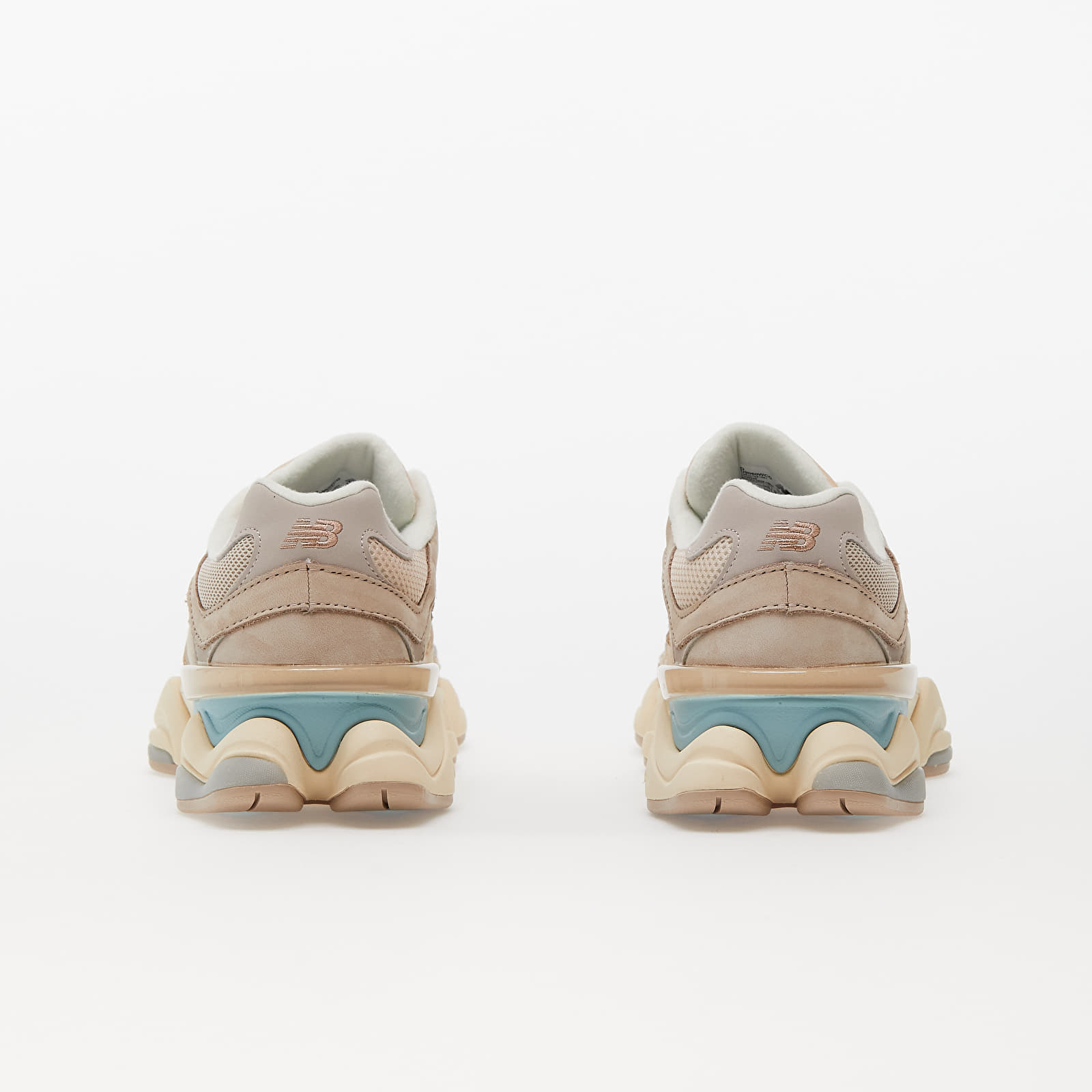 Scarpe uomo New Balance 9060 Ivory