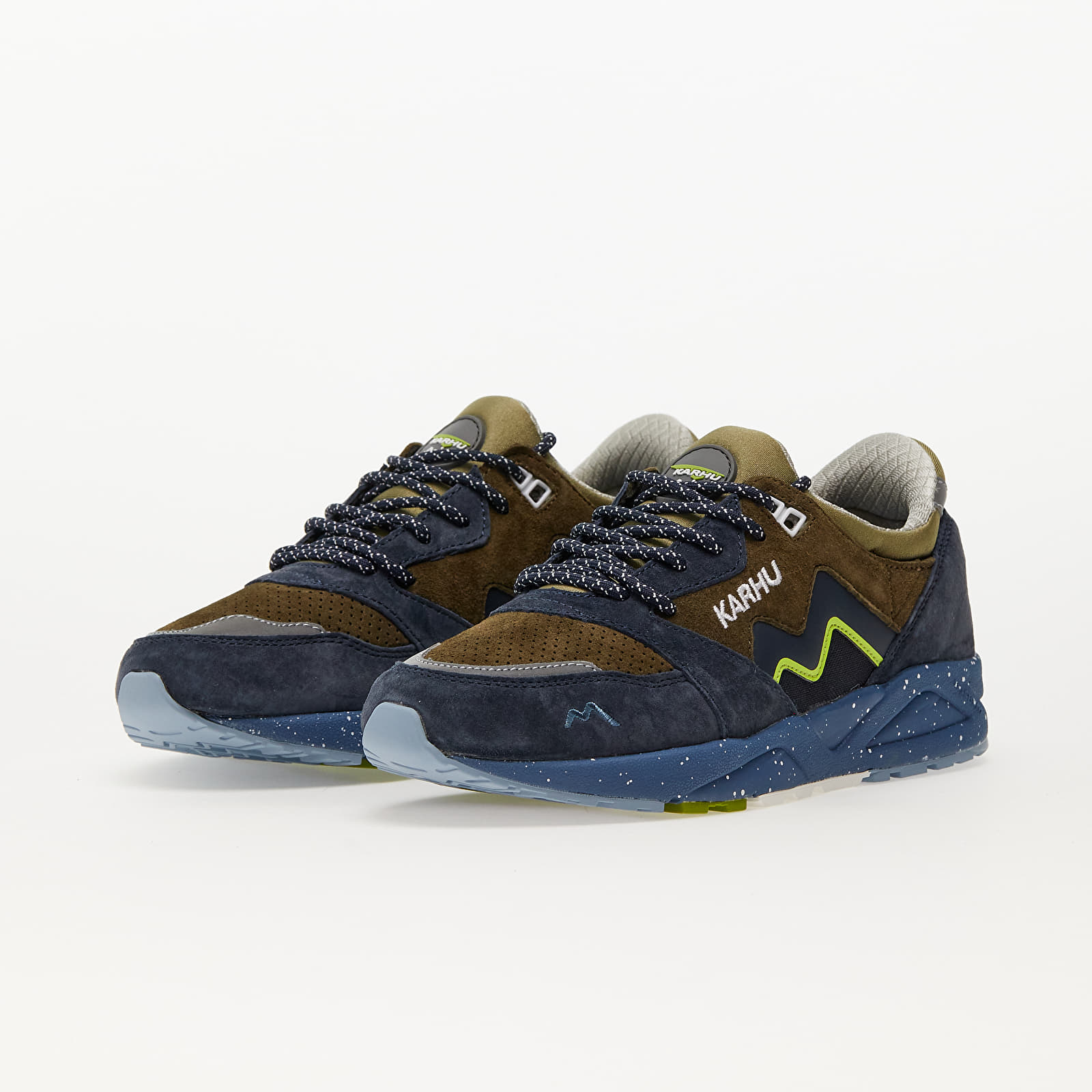 Men's shoes Karhu Aria 95 India Ink/ Dark Olive