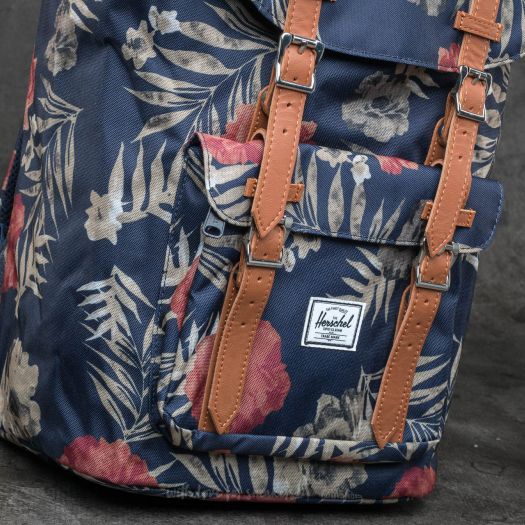 Herschel little america hot sale peacoat floria