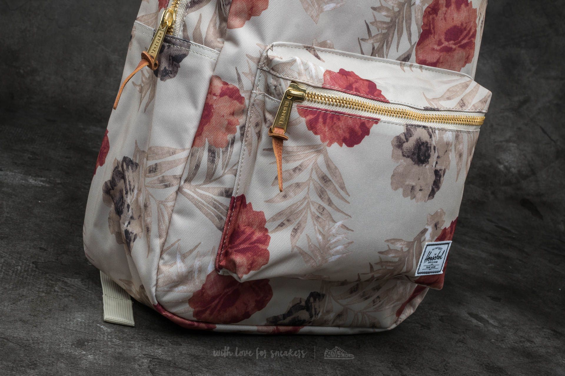 Herschel 2025 pelican floral