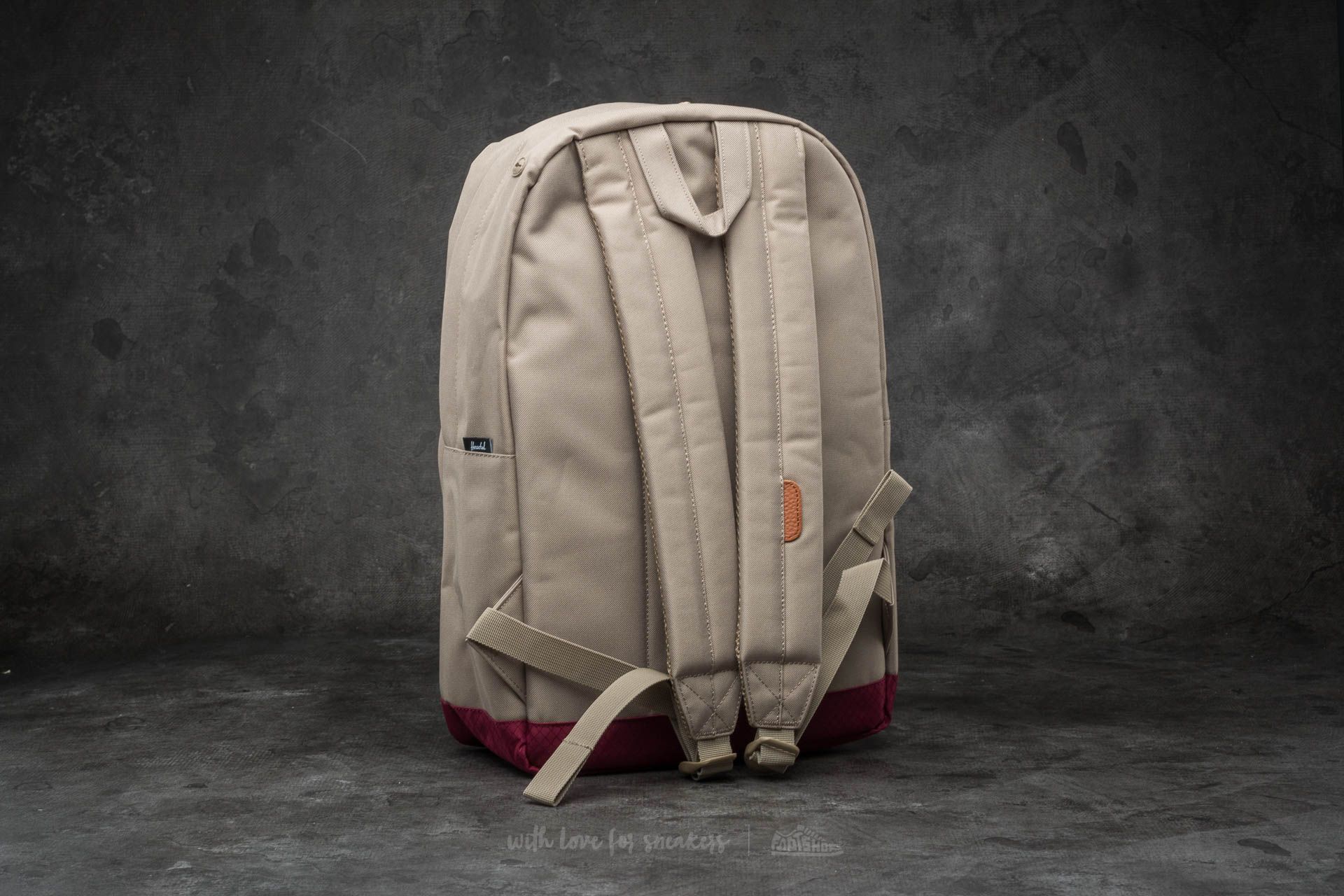 herschel backpack pop quiz windsor wine Fully padded and fleece Herschel Supply Co. Pop Quiz