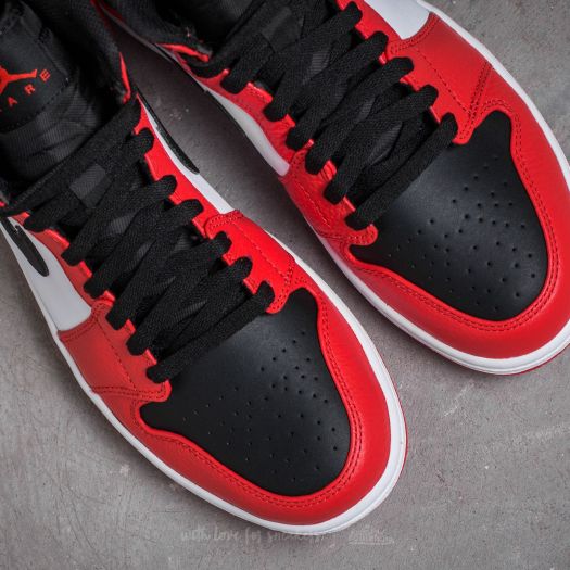 Air Jordan 1 Retro High BG