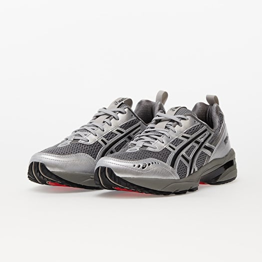 Asics argenté hot sale