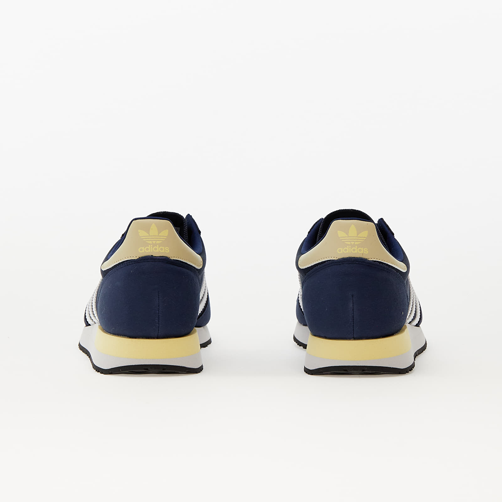 Мъжки кецове и обувки adidas USA 84 Legend Ink/ Aluminium Yellow/ Legend Ink