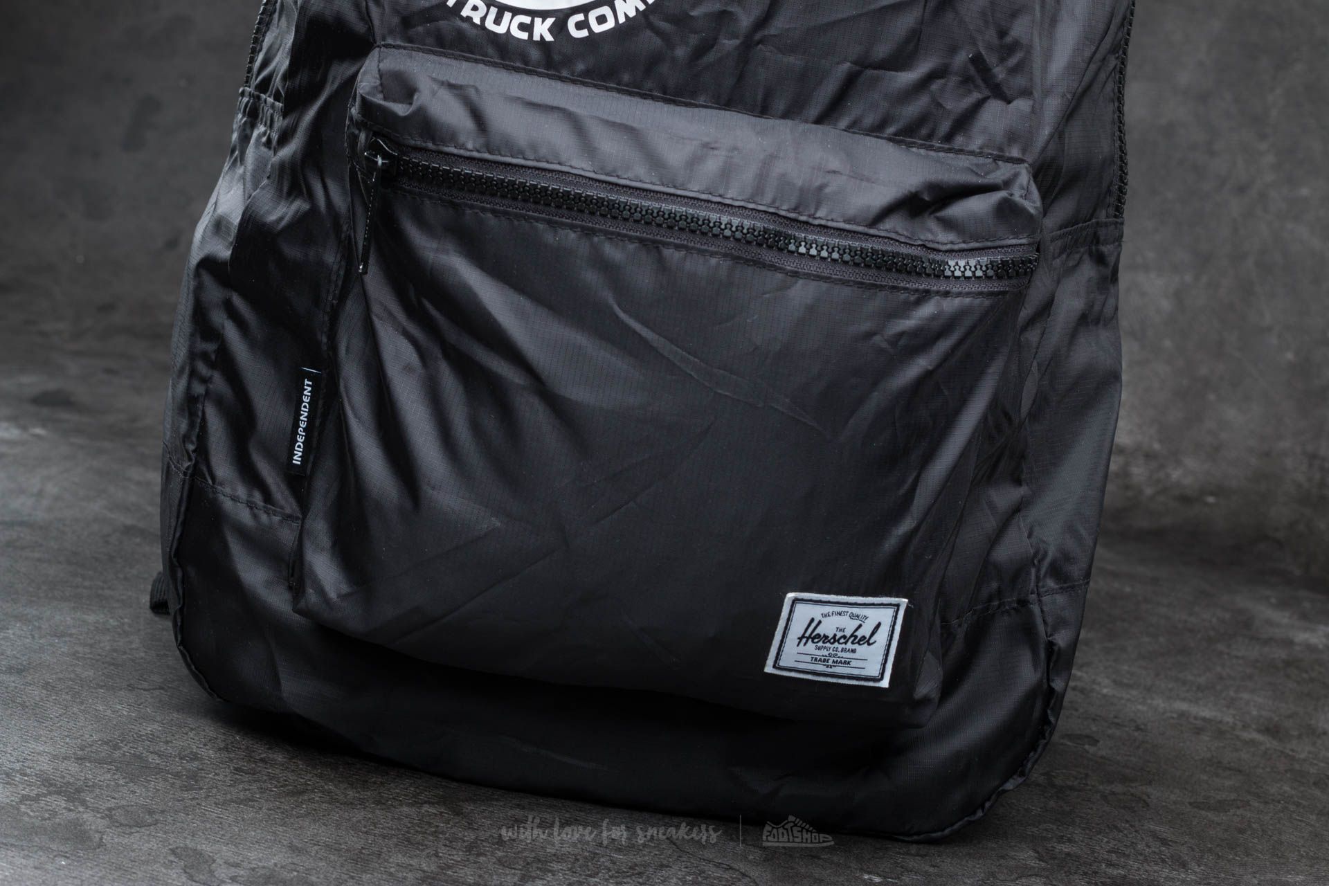 Herschel packable daypack black deals