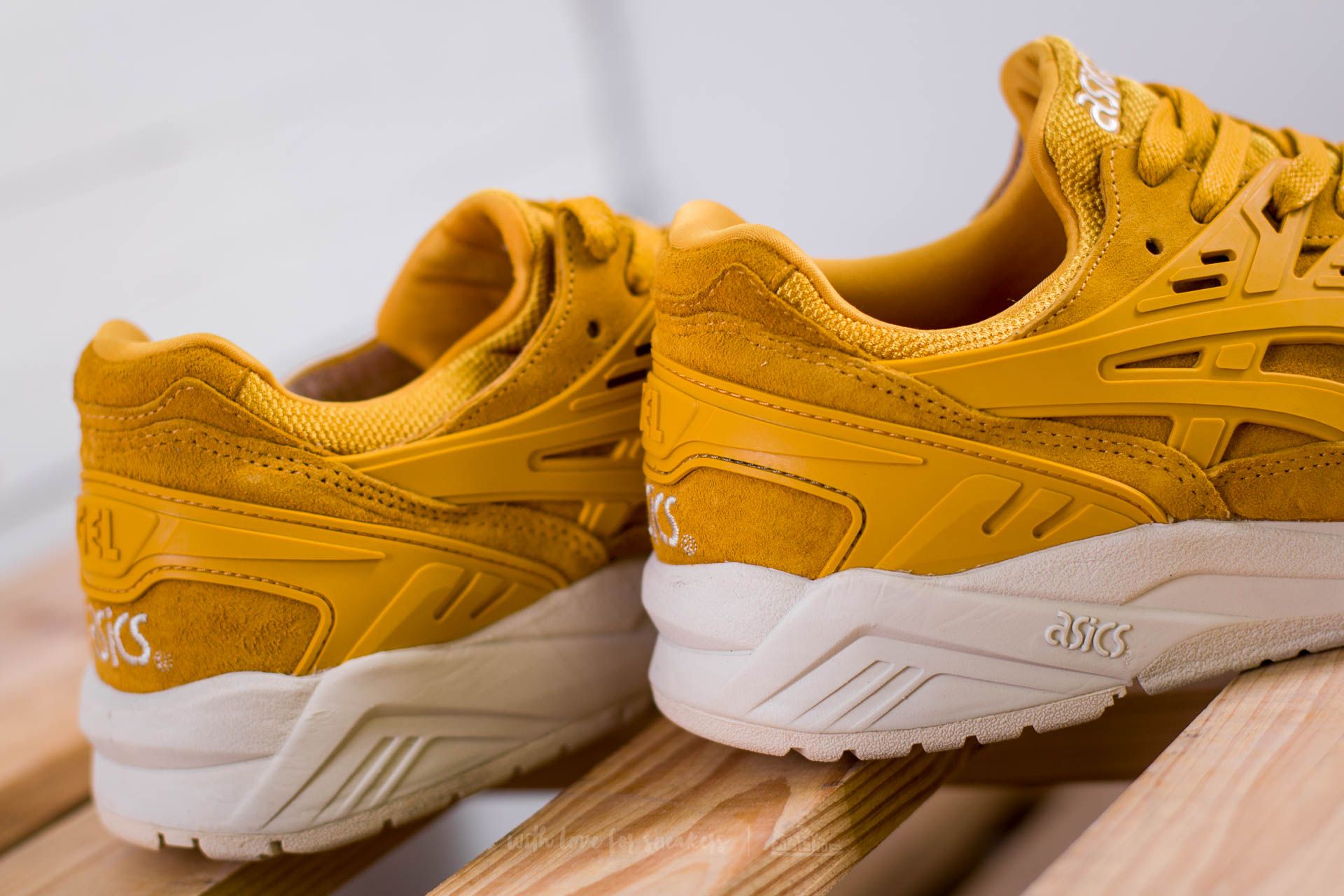 Asics gel kayano trainer uomo oro online