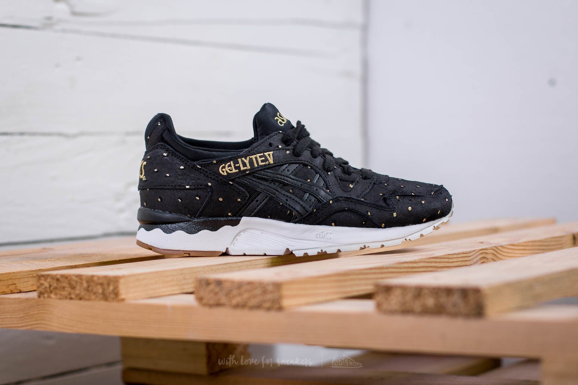 Frauen Asics Gel-Lyte V Black/ Black