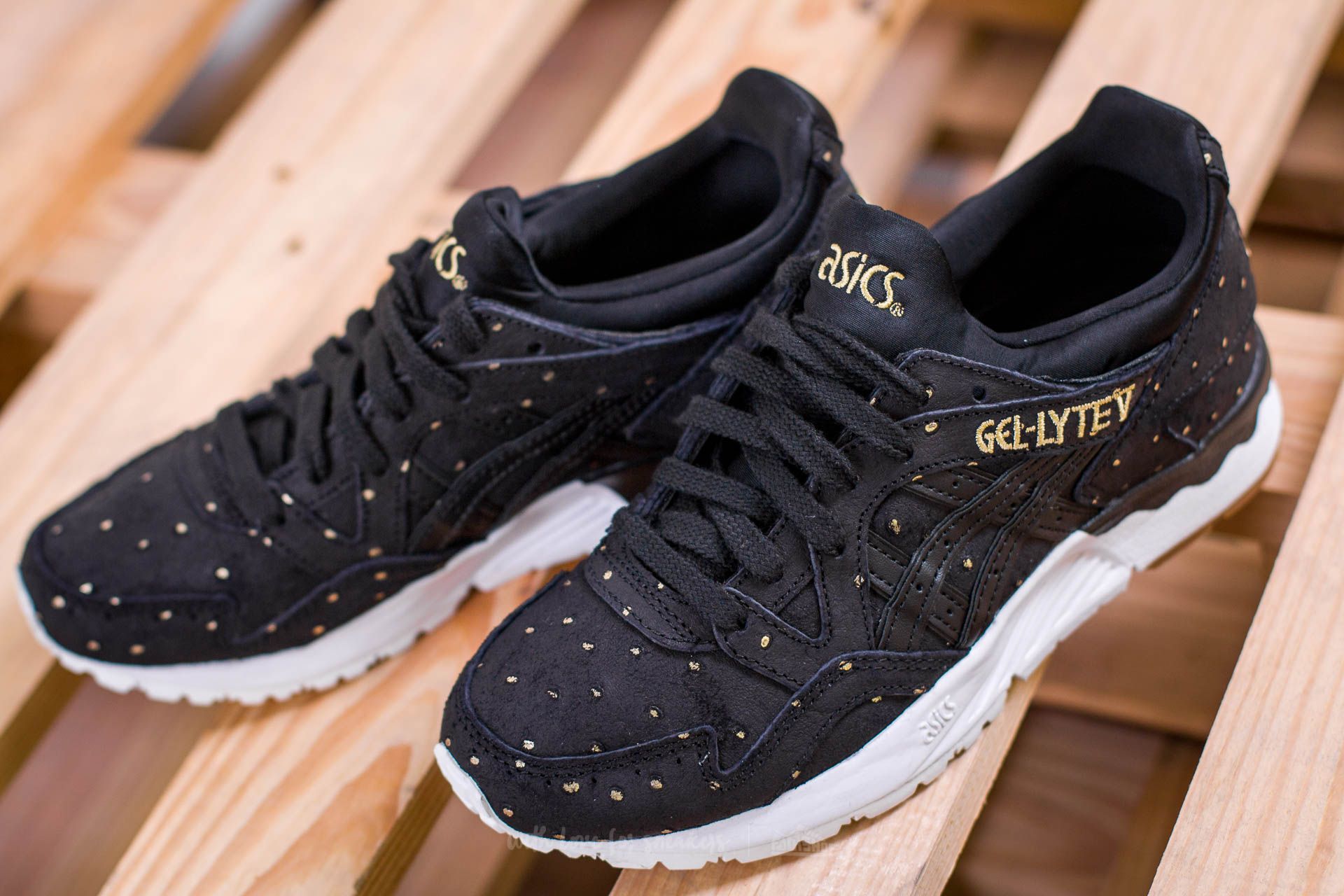 Frauen Asics Gel-Lyte V Black/ Black