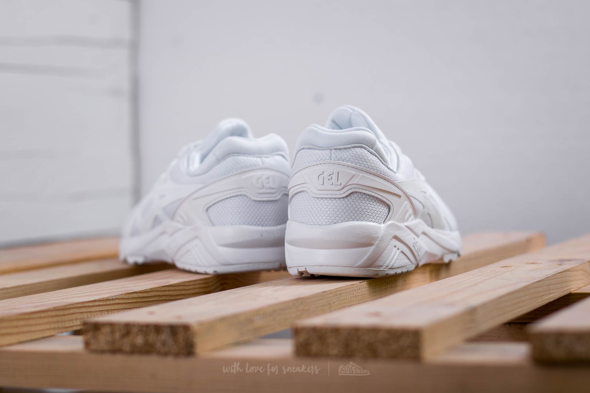 Asics gel kayano trainer evo white online