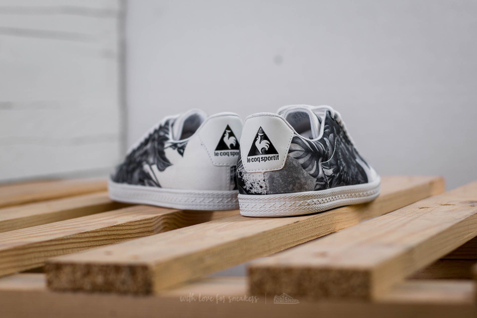 Women s shoes le coq sportif Charline Kahori Maki Optical White Black Footshop