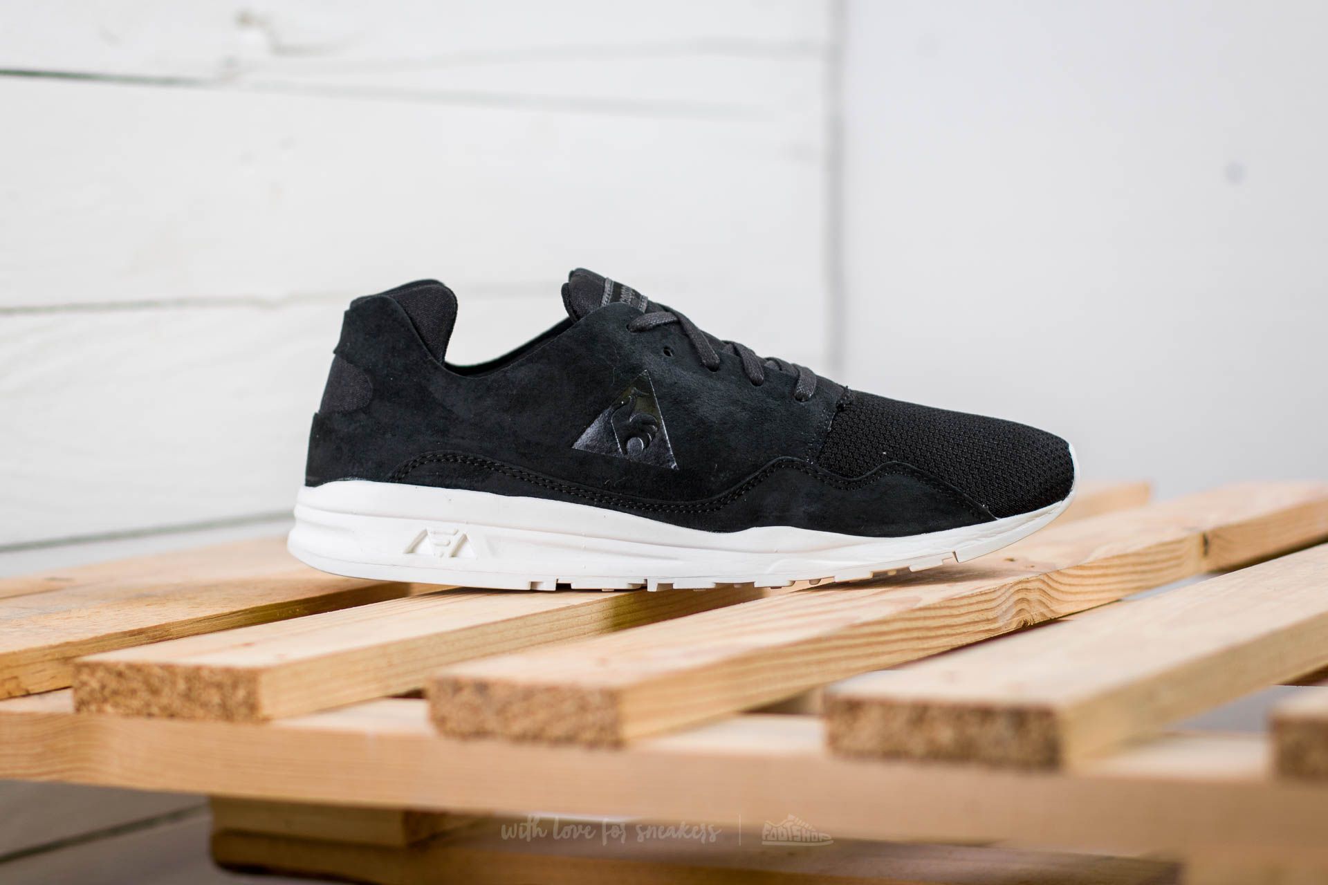 Férfi cipők le coq sportif LCS R Pure Mono Luxe Black