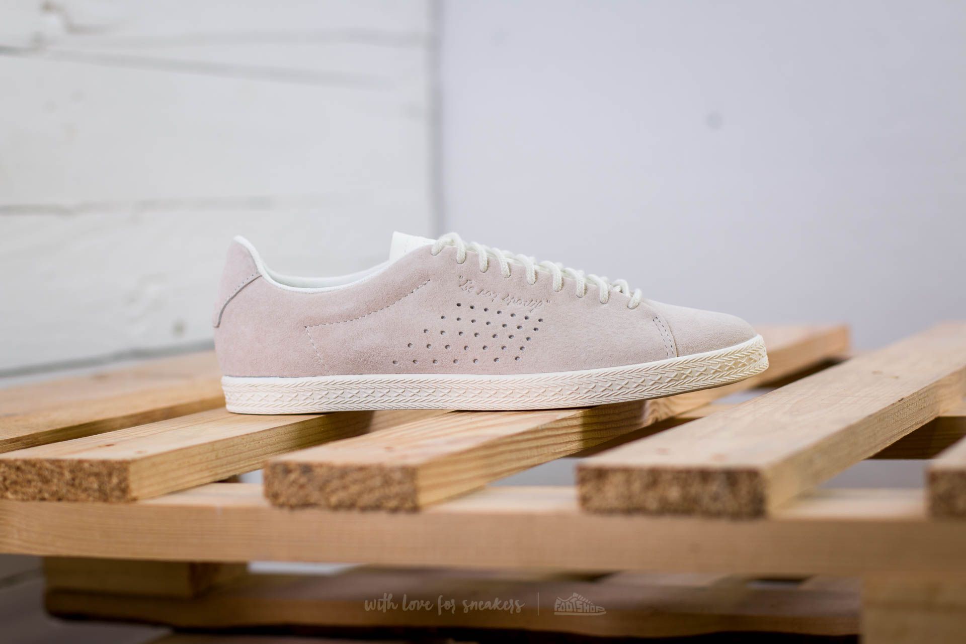 basket charline le coq sportif