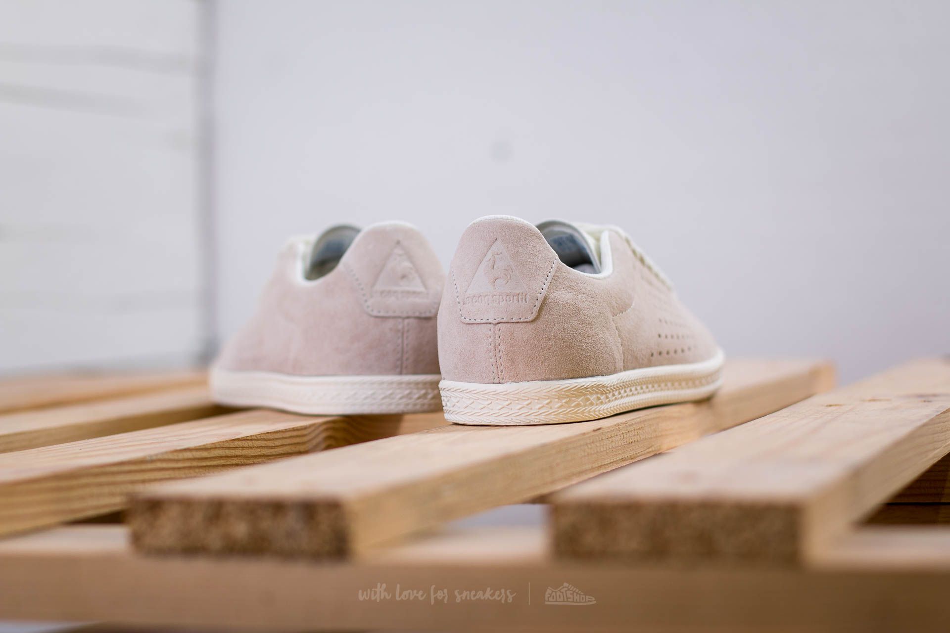 Women's shoes le coq sportif Charline Nubuck Marshmallow