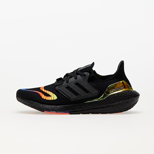 Adidas ultra boost multicolor black top