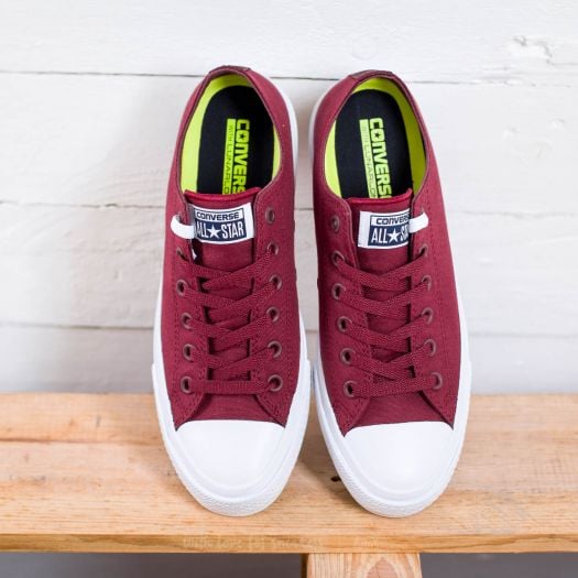 Men s shoes Converse Chuck Taylor All Star II OX Bordeau Deep Bordeau Footshop