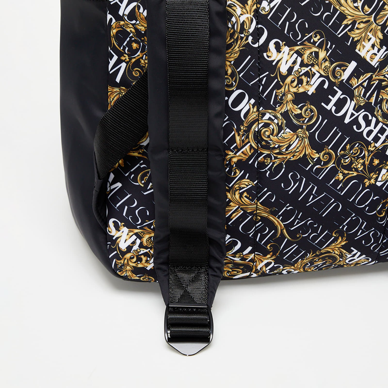 Versace jeans best sale couture duffle bag