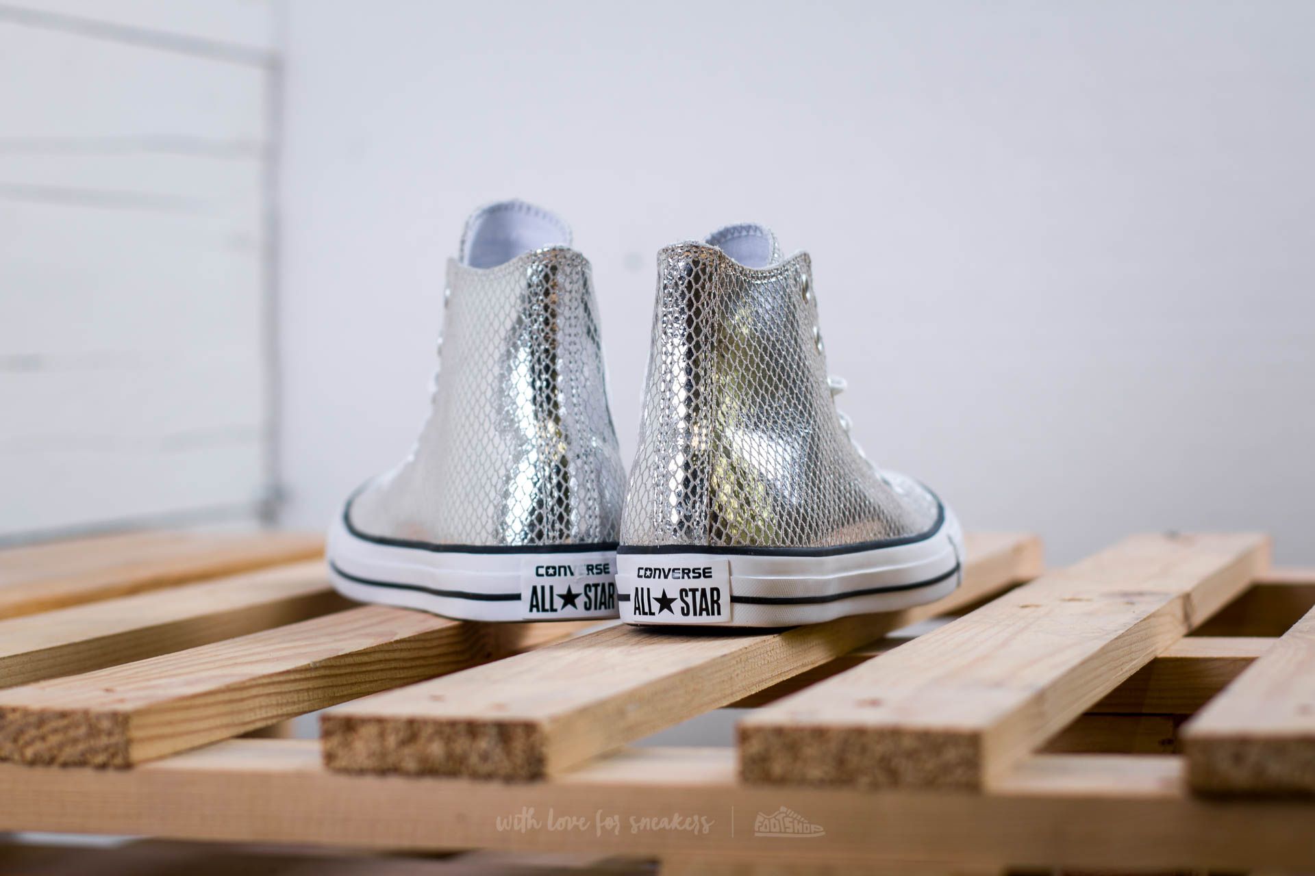 Moteriška avalynė Converse Chuck Taylor All Star Hi Silver/ Black/ White