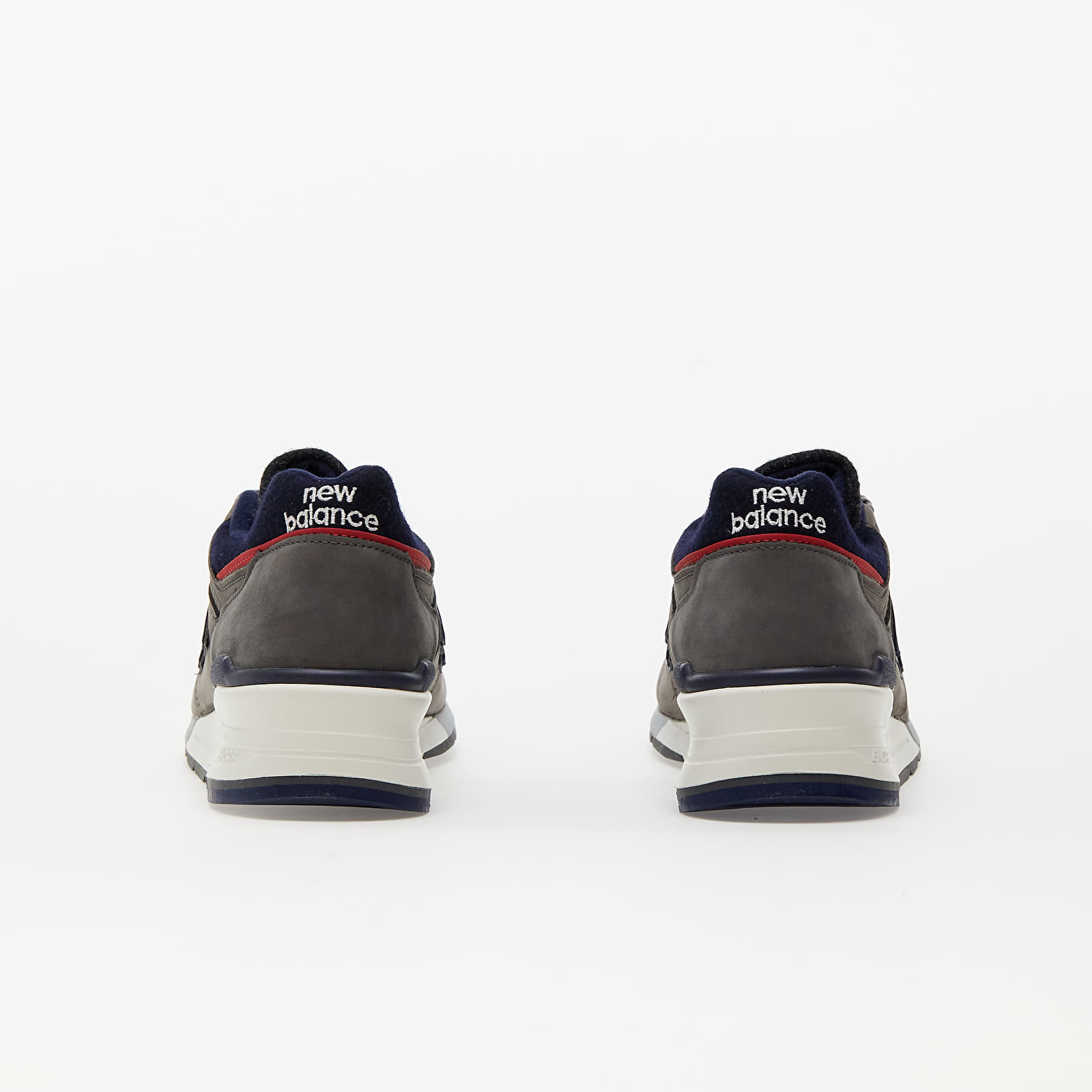 New balance hot sale 997 woolrich