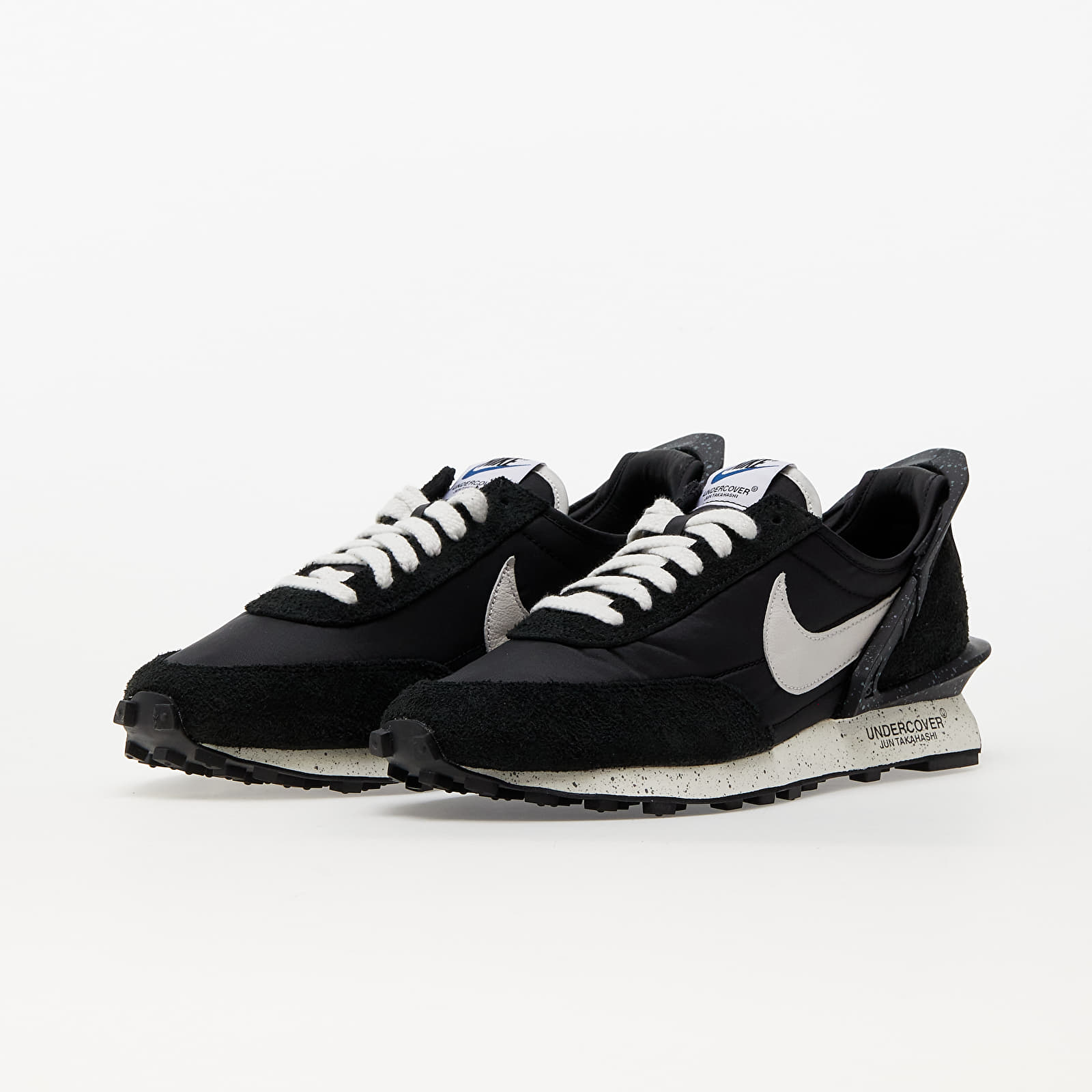 Undercover hotsell shoes nike