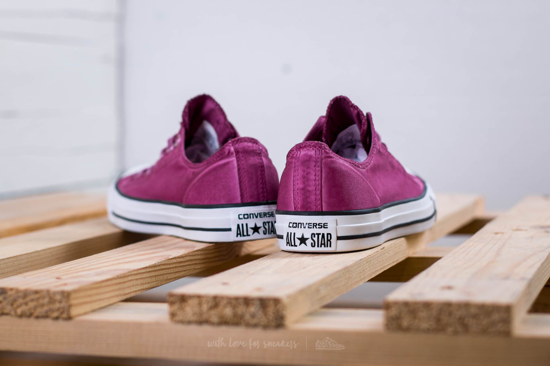 Zapatillas mujer Converse Chuck Taylor All Star OX Magenta Glow/ Black/ White