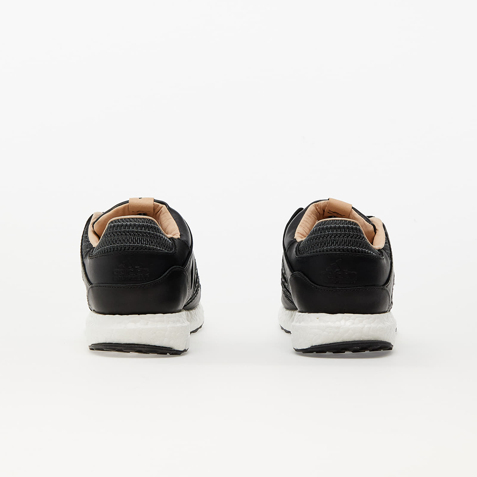 Herren Sneaker und Schuhe adidas x Consortium x Avenue Equipment Support 93/16 AV Black/ White