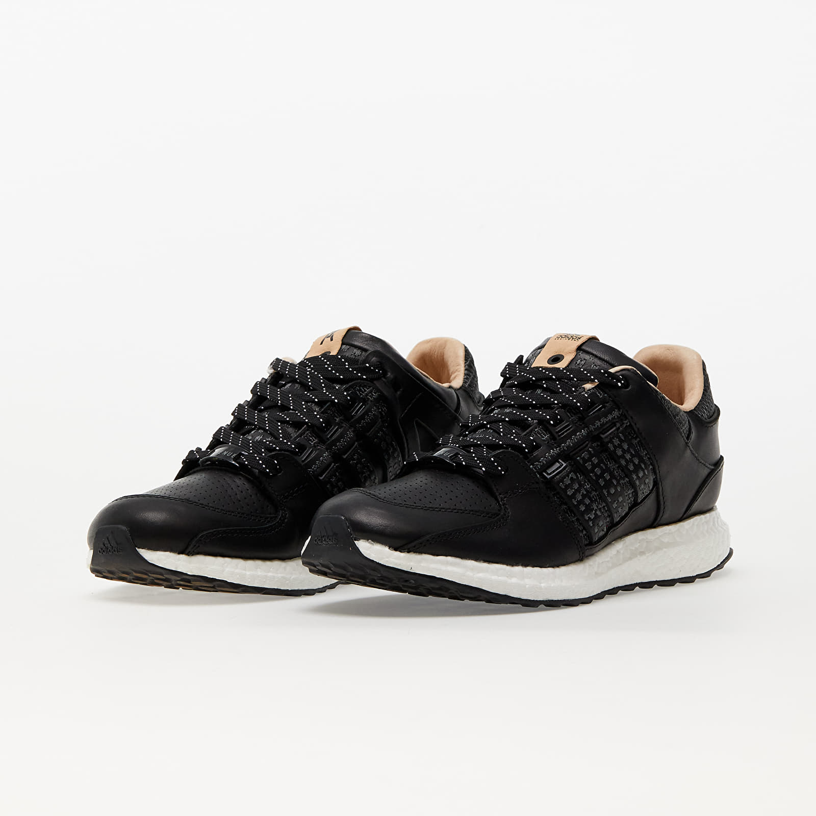 Herren Sneaker und Schuhe adidas x Consortium x Avenue Equipment Support 93/16 AV Black/ White