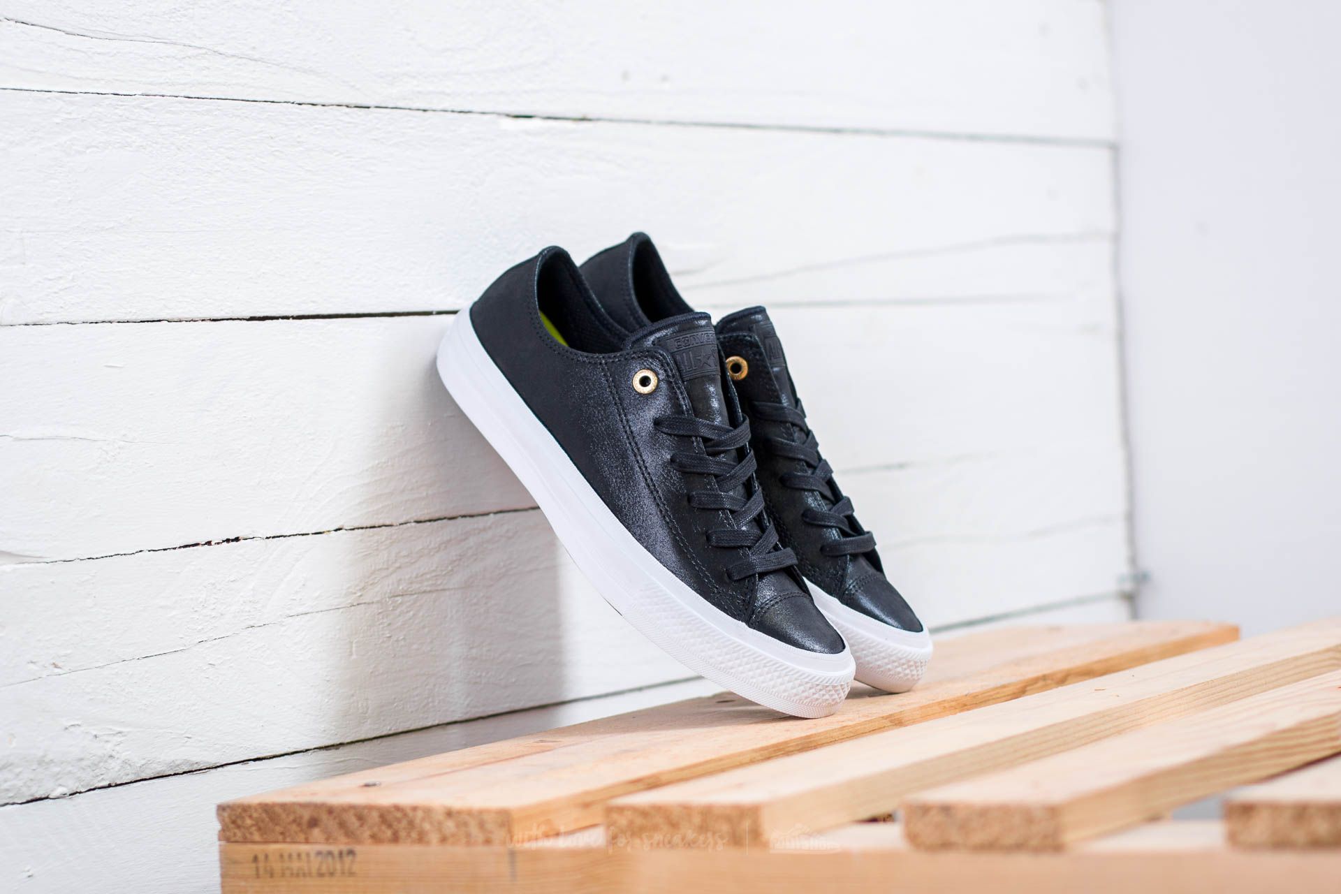 Women's shoes Converse Chuck Taylor All Star II OX Black/ Black/ White