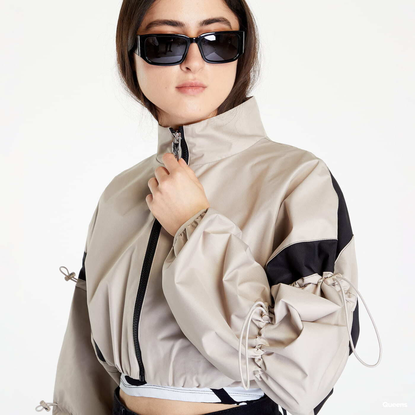 Vestes  Reebok x Cardi B Woven Crop Jacket Moderate Beige