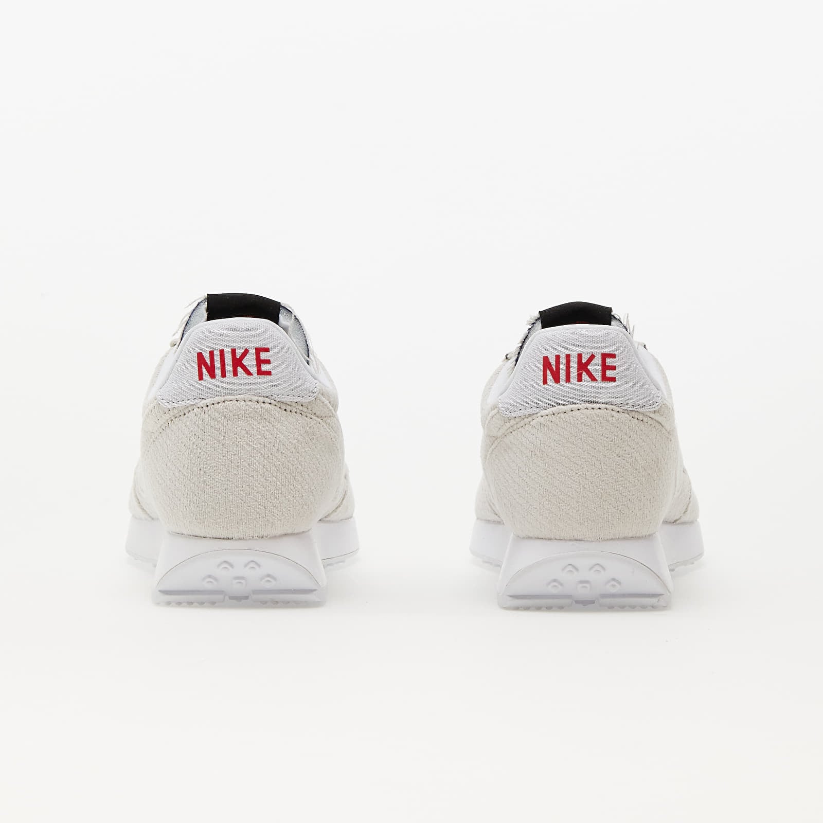 stranger things x nike tailwind