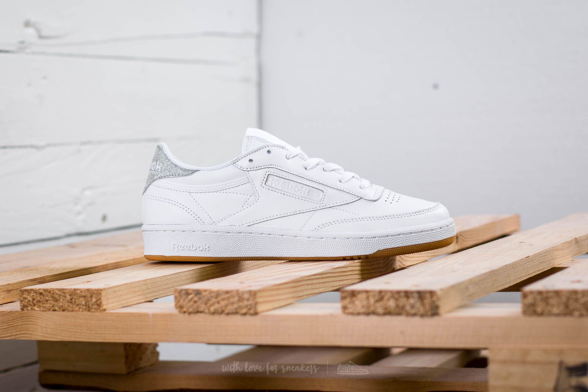 Reebok club c 85 diamond clearance blanche