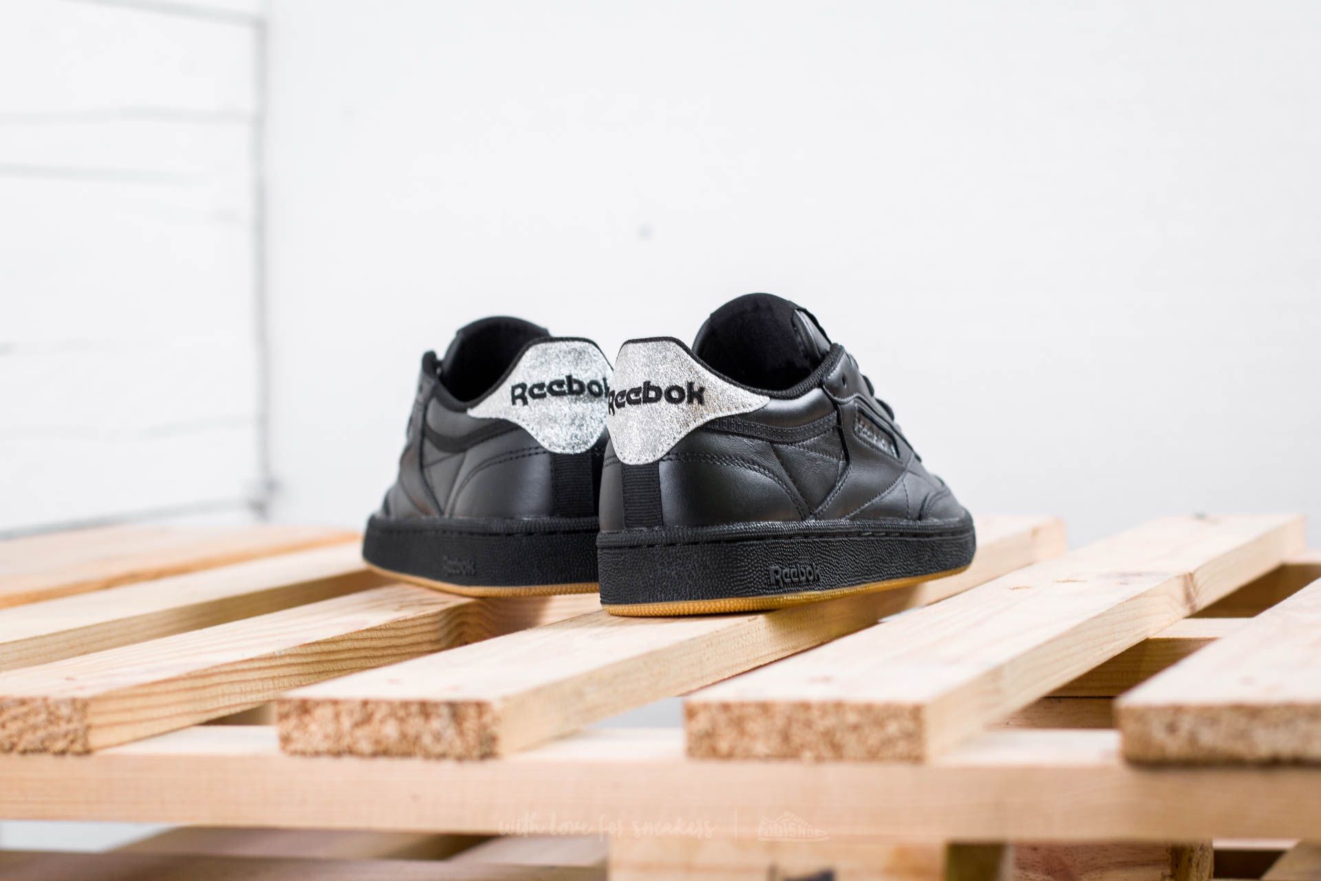 Women's shoes Reebok Club C 85 Diamond W Black/ Gum