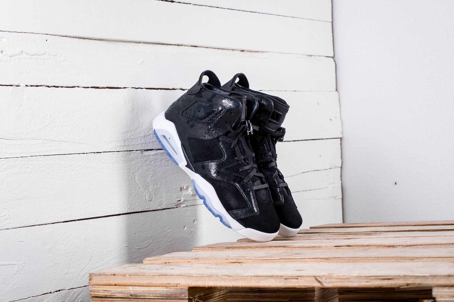Air jordan 6 hotsell retro prem hc gg