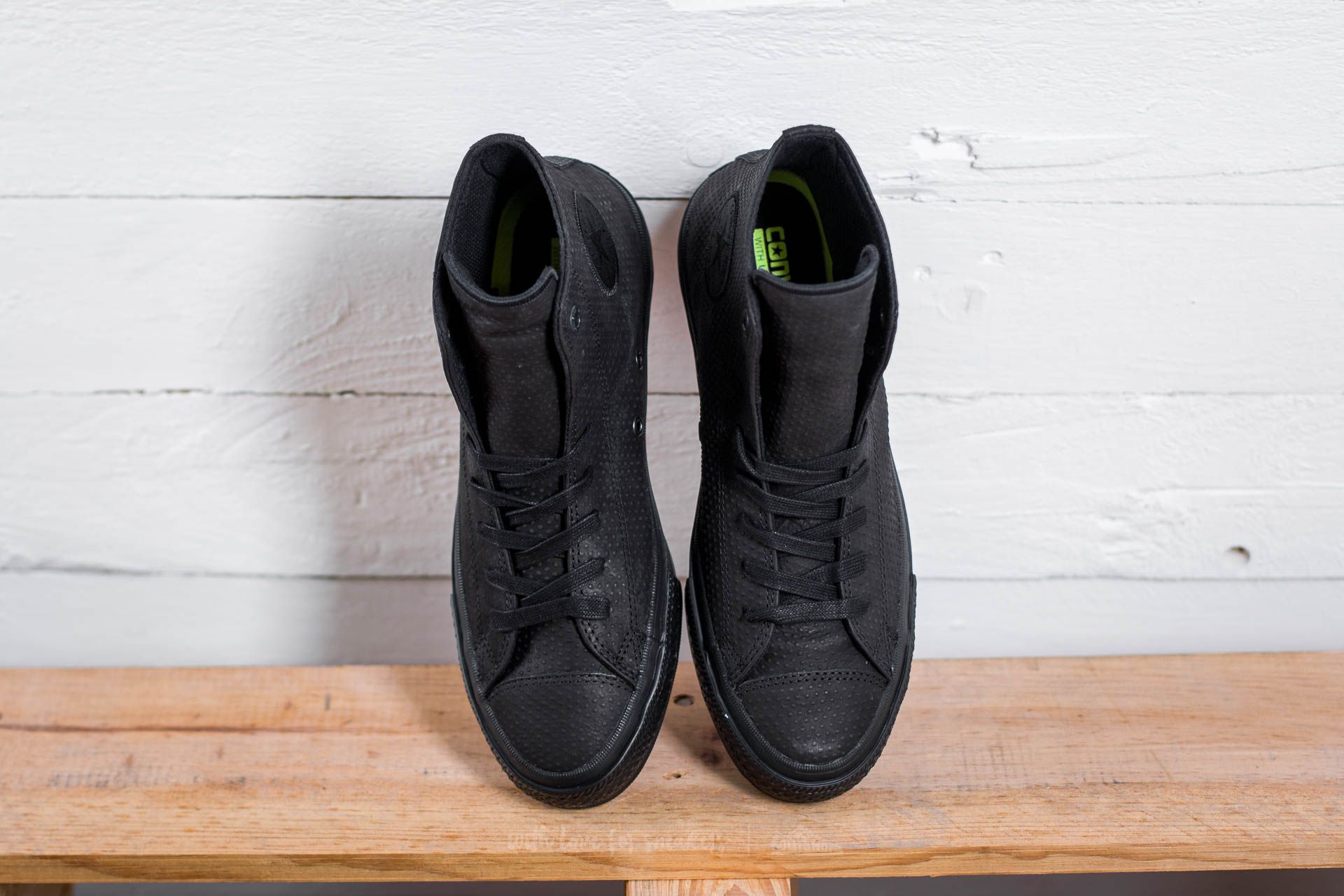 Chuck taylor all star ii lux leather hot sale