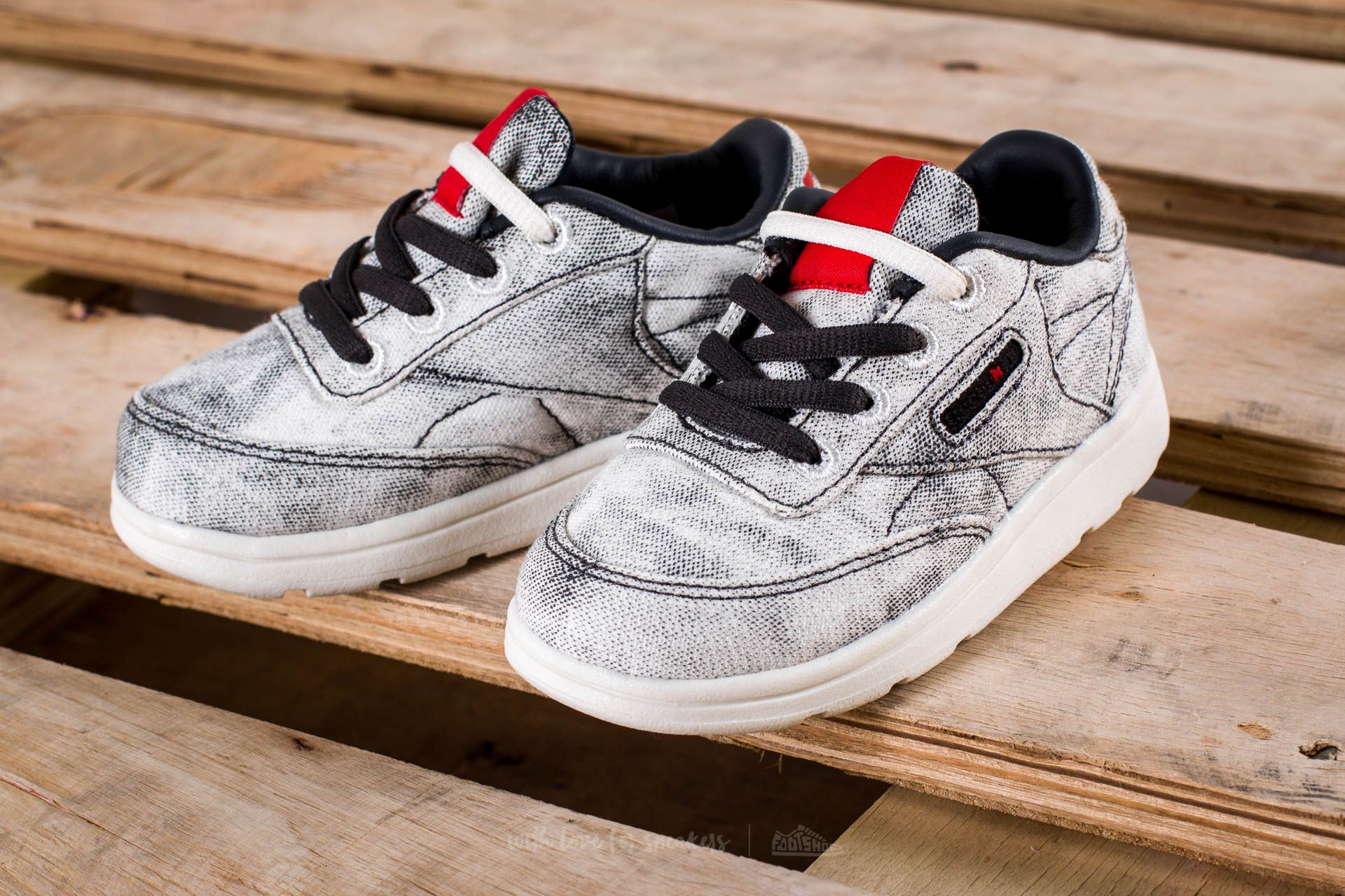 Reebok x kendrick lamar club c 85 cheap