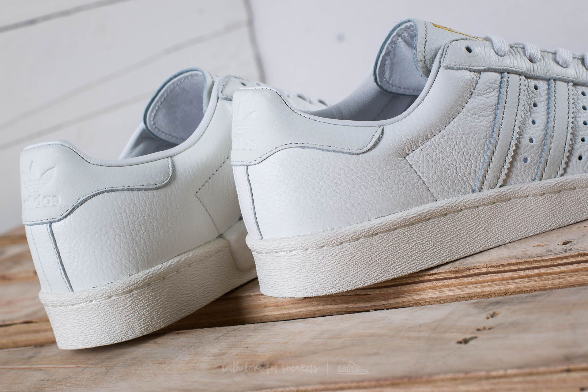 Superstar boost white online