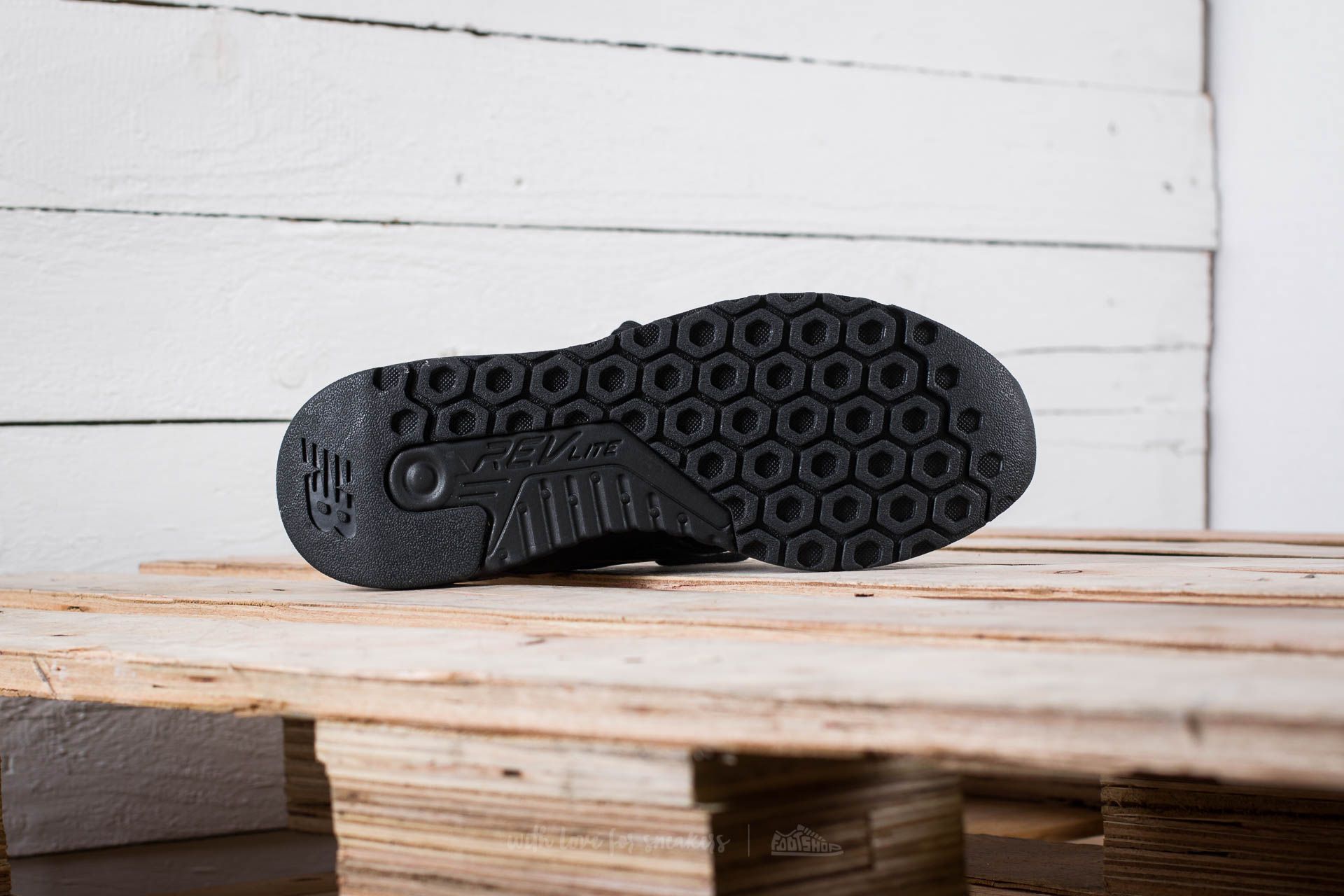 Zapatillas Hombre New Balance 247 Black