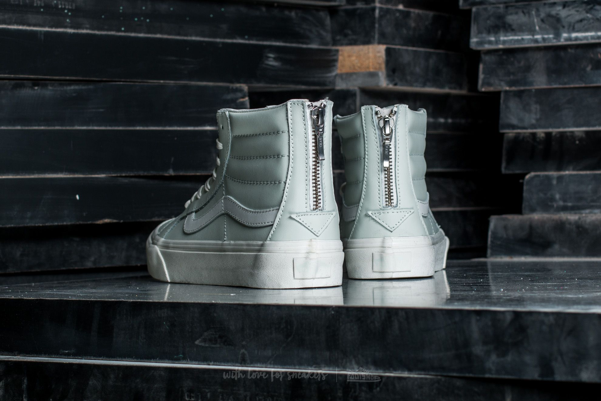 Dámské tenisky a boty Vans Sk8-Hi Slim Zip Leather Zephyr Blue/ Blanc De Blanc