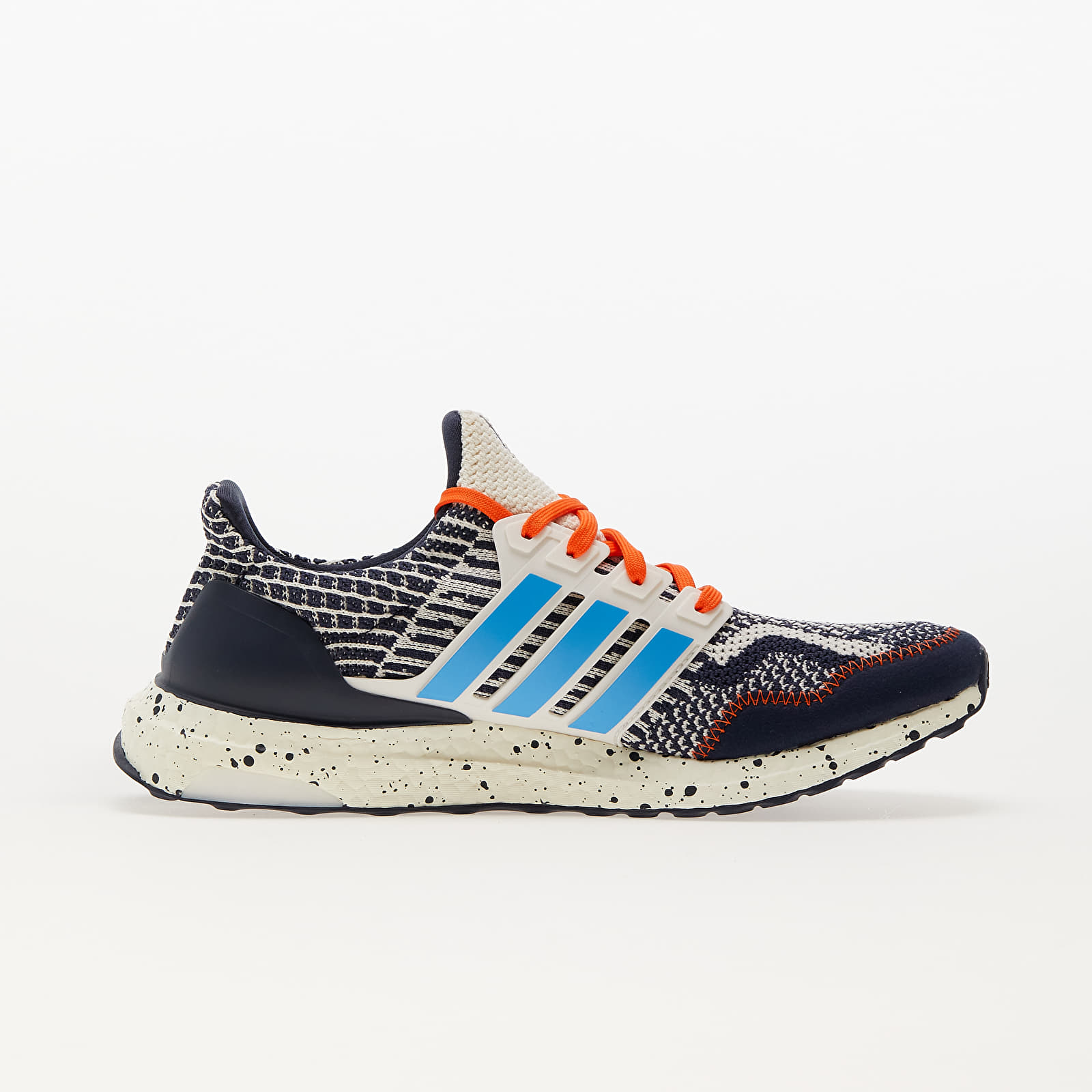 Ultra boost white navy online