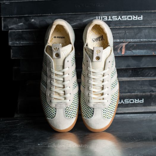 Adidas gazelle hotsell x sneaker politics