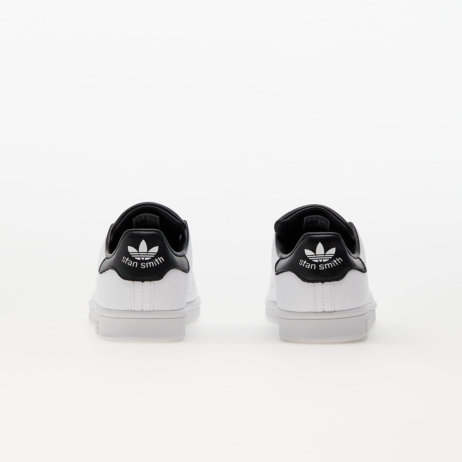 Stan smith ftwr top white core black