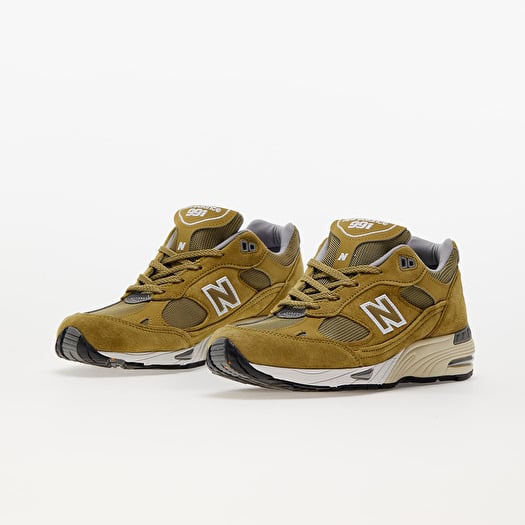 New Balance 991