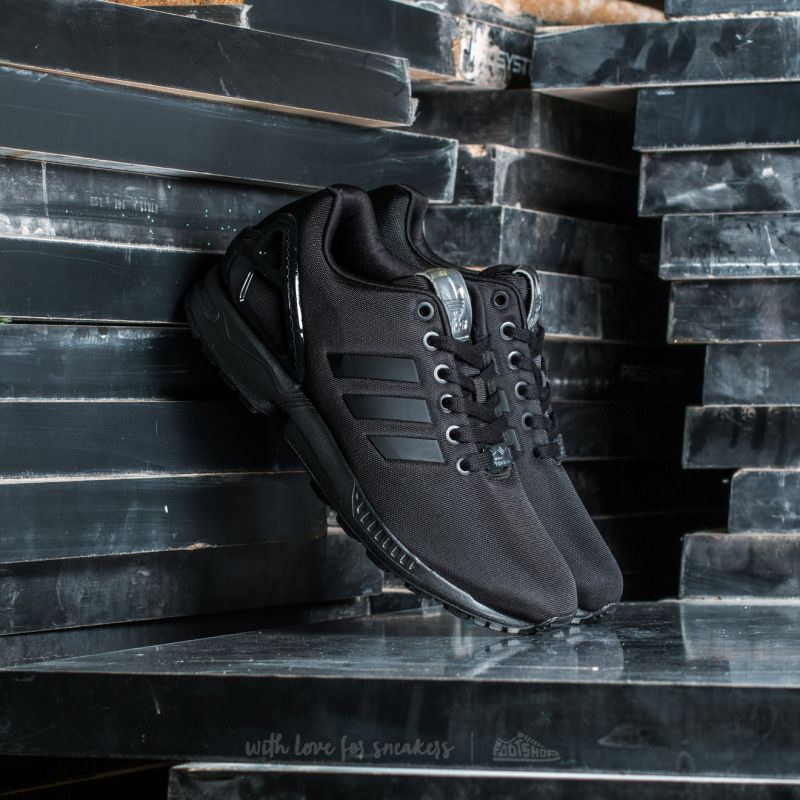 adidas ZX Flux W Core Black/ Core Black/ Core Black | Footshop
