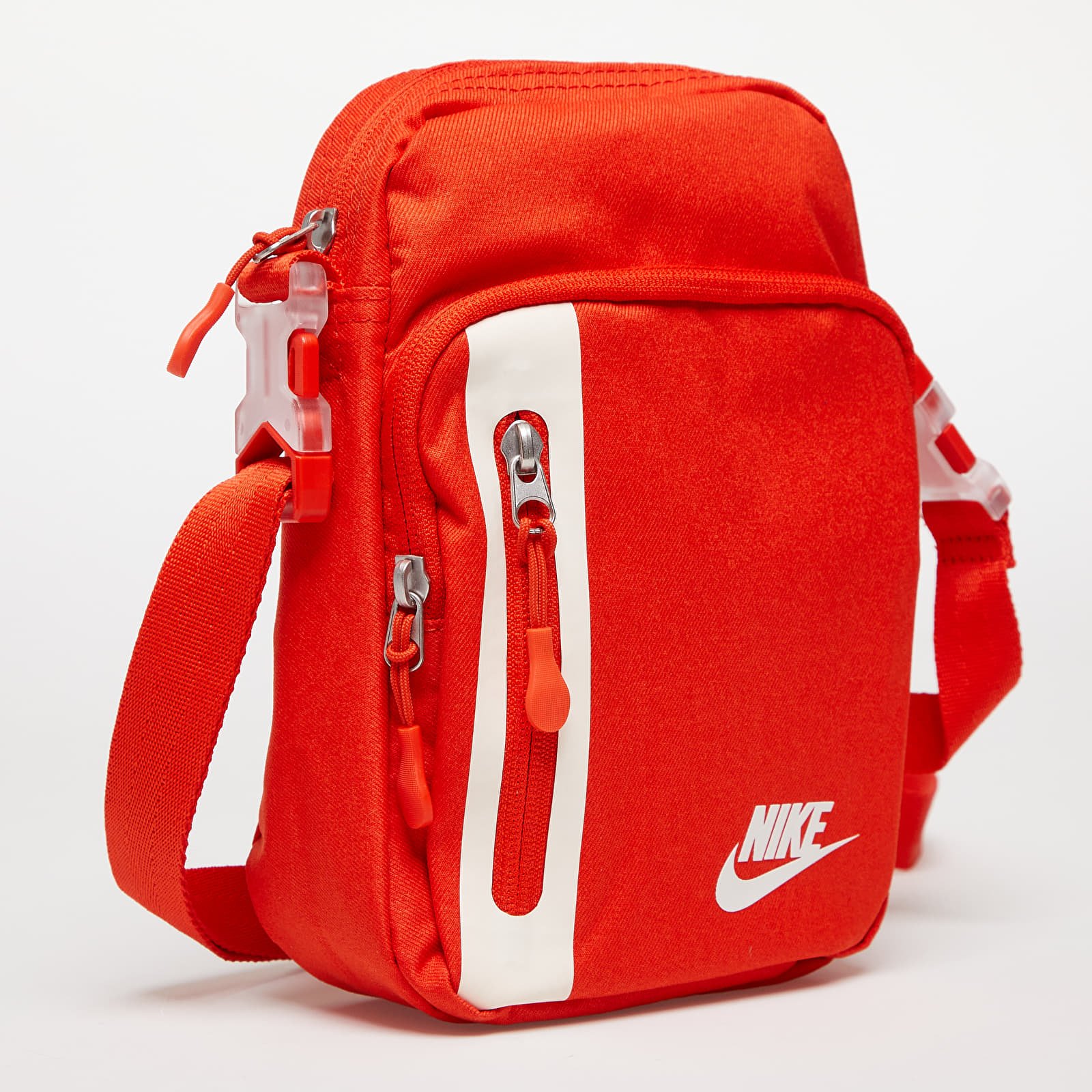 Crossbody bags Nike Elemental Premium Crossbody Bag Picante Red