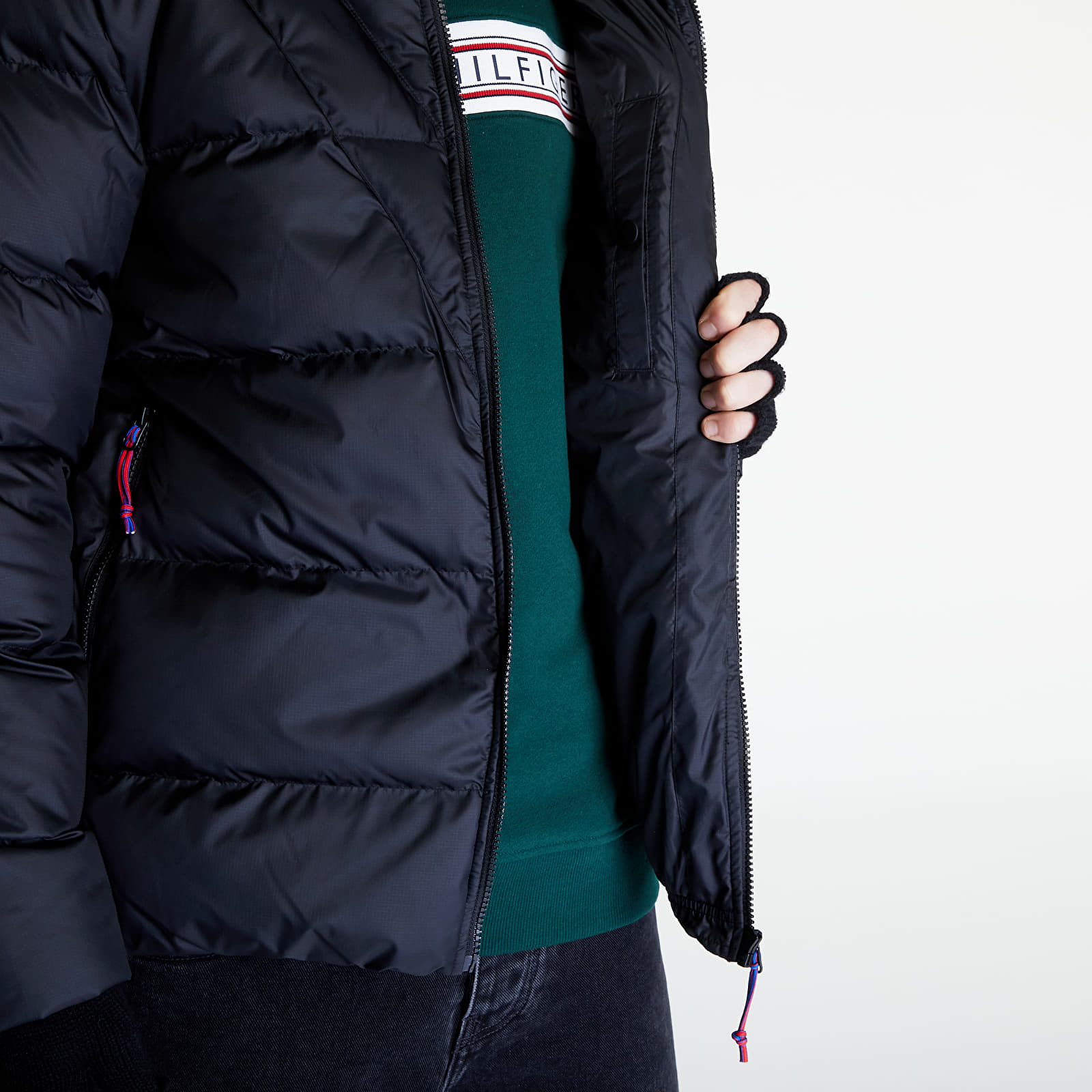 Jackets and Coats Reebok Outerwear Urban Synthetic Down Bomber Jacket UNISEX Black/ Black