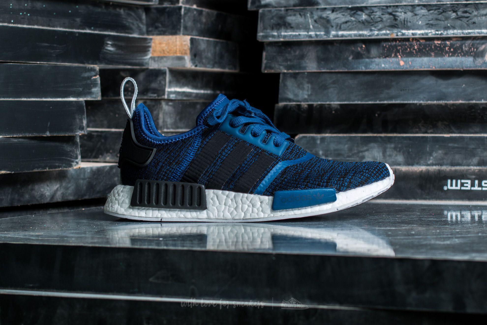 Adidas nmd top r1 mystery blue